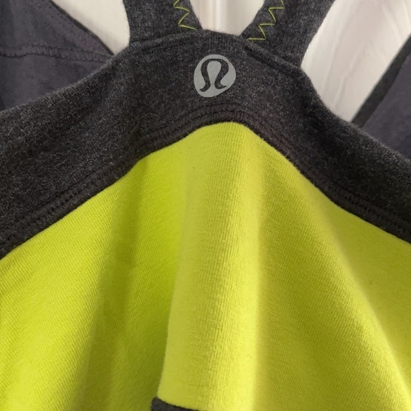 Lululemon tank top 🥰🥰 - Picture 3 of 3